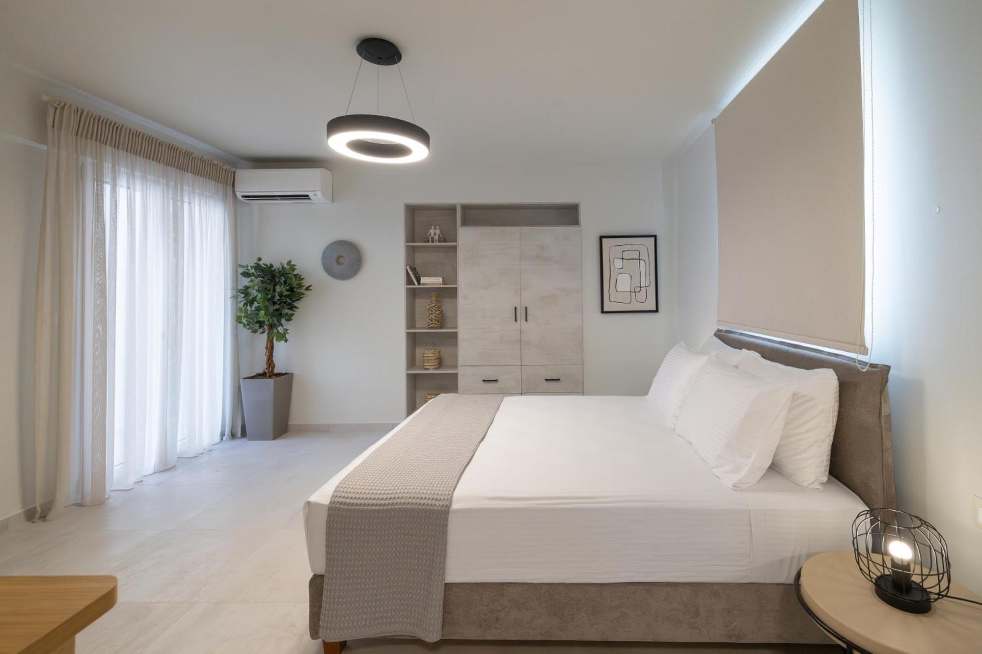 One Bedroom Erato