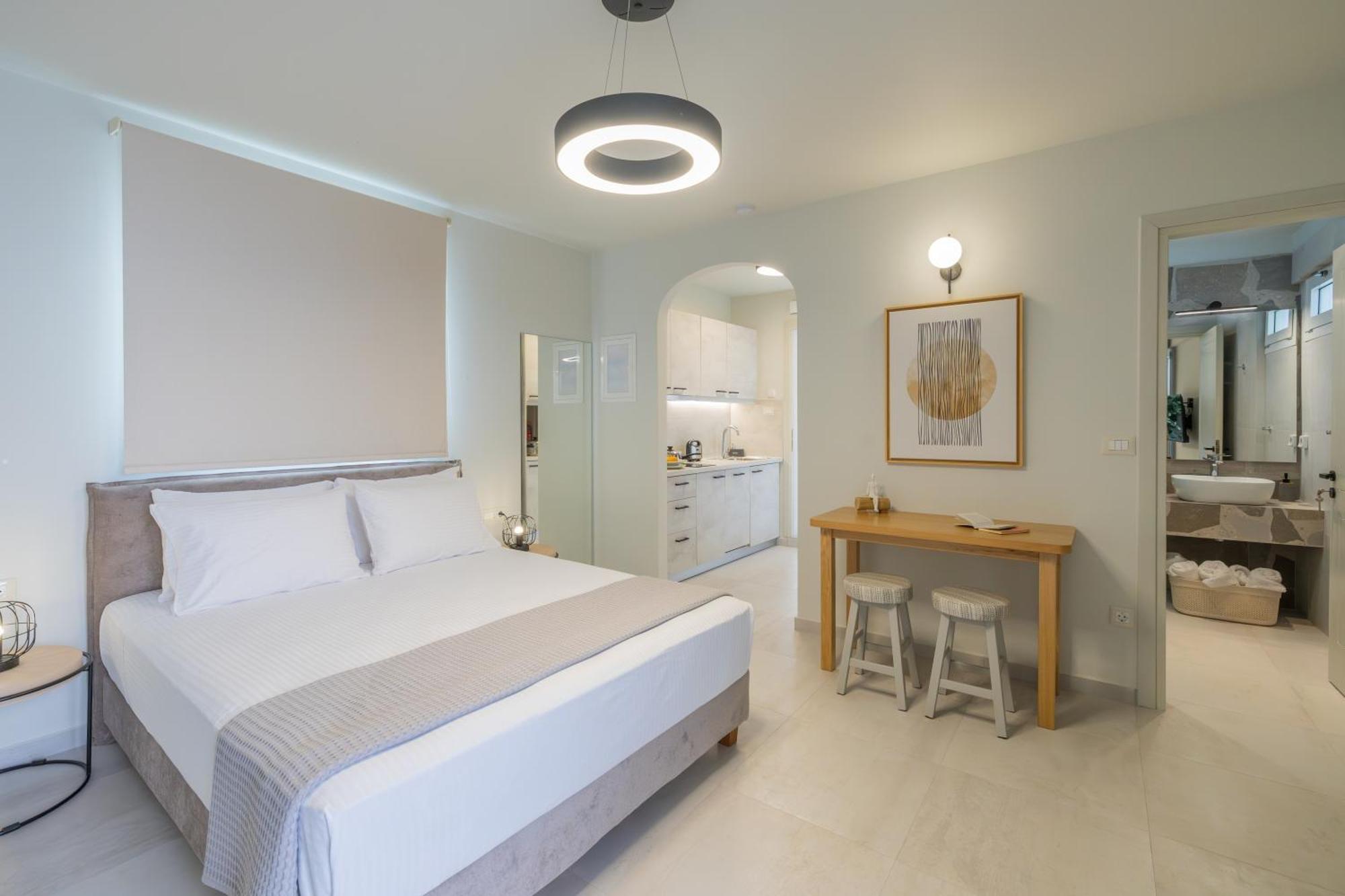 One Bedroom Erato